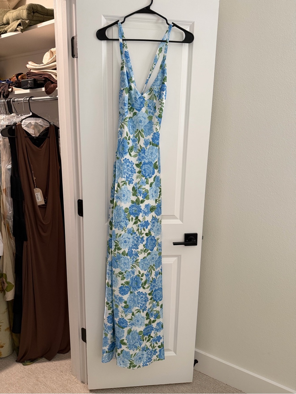 Show Me Your MuMu Blue Floral V-Neck Maxi Dress